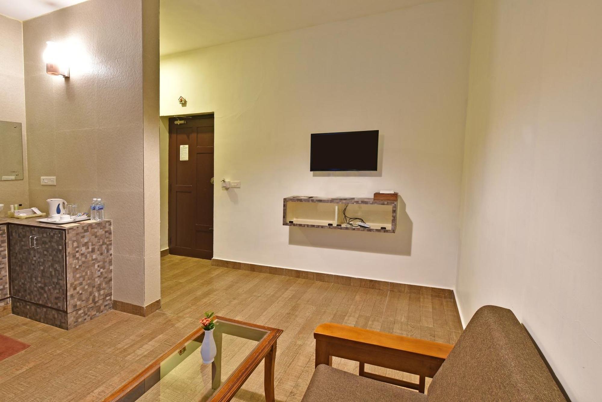 โอลีฟ เด วิลลา Hotel ออโรวิลล์ ภายนอก รูปภาพ