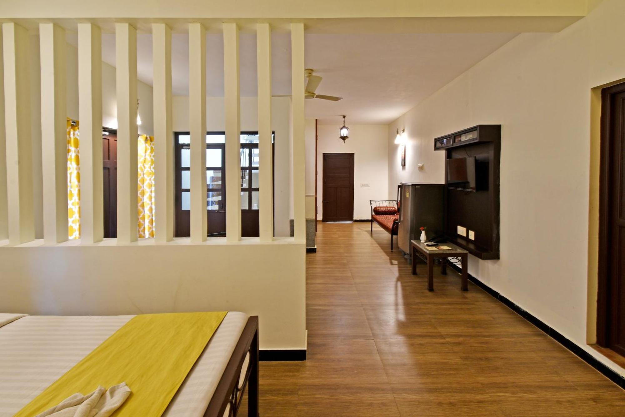 โอลีฟ เด วิลลา Hotel ออโรวิลล์ ภายนอก รูปภาพ