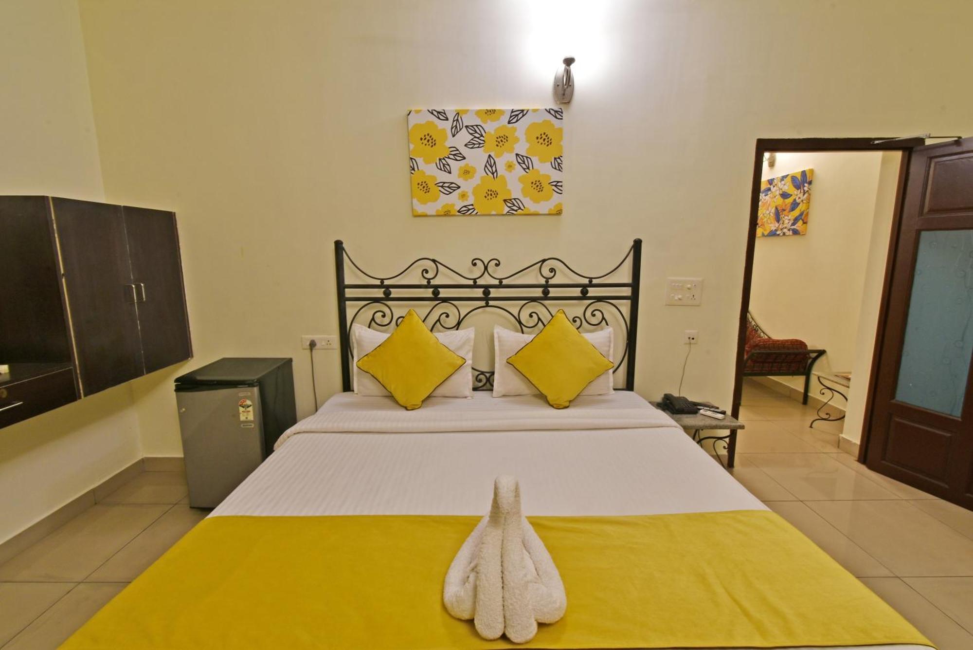 โอลีฟ เด วิลลา Hotel ออโรวิลล์ ภายนอก รูปภาพ