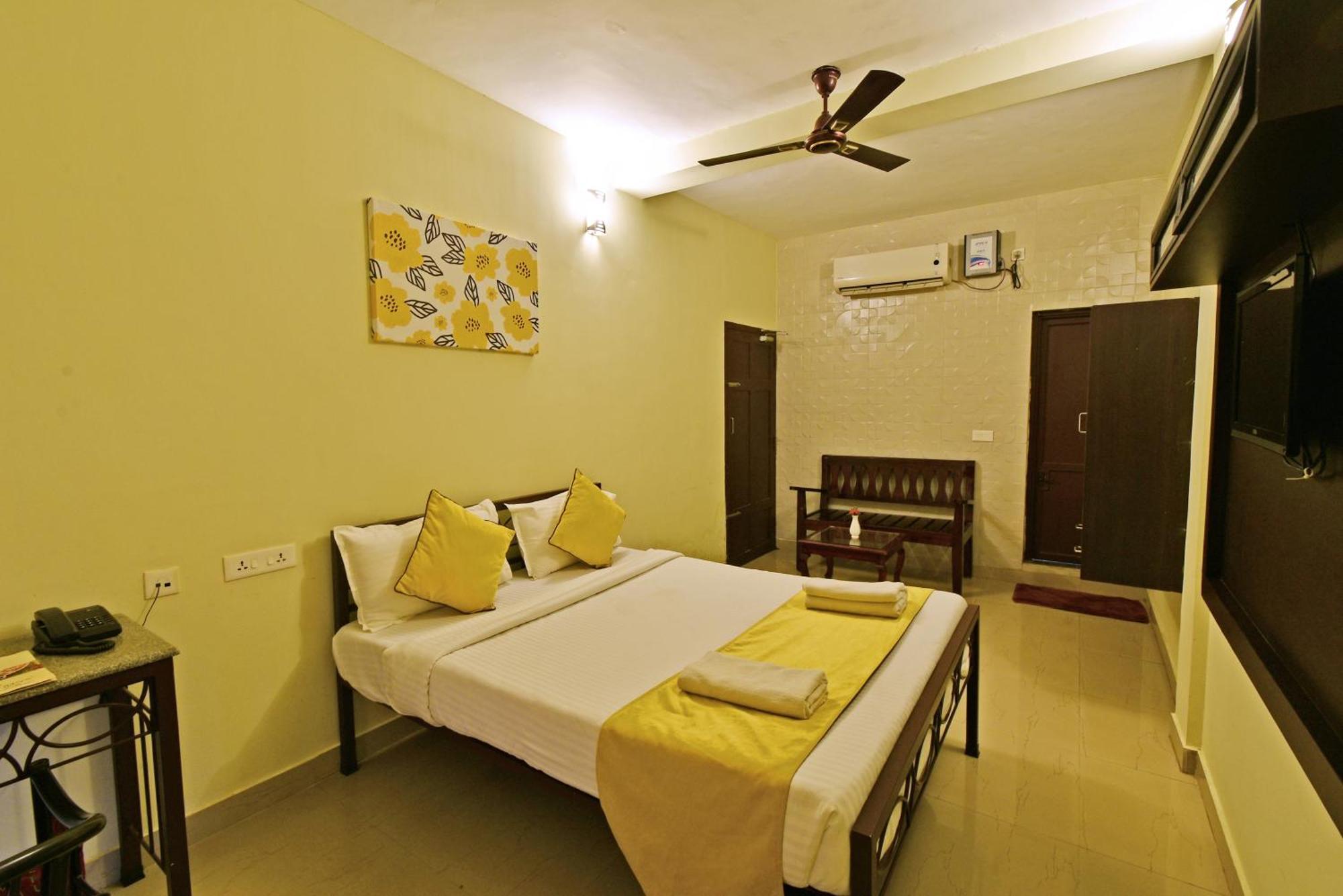 โอลีฟ เด วิลลา Hotel ออโรวิลล์ ภายนอก รูปภาพ